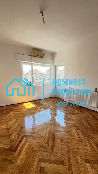 Tunari Dinamo De inchiriat 3 Camere vila